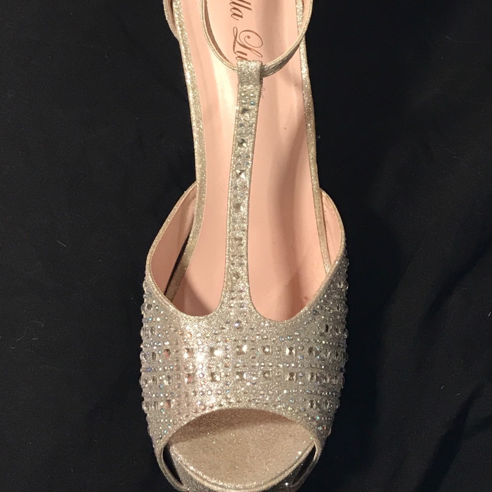 Silver Sparkle High Heel